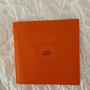 Hermes Carre How to Tie a scarf booklet
